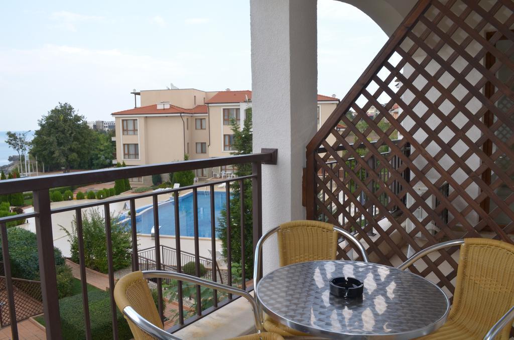 Bay Apartments Sosopol Exterior foto