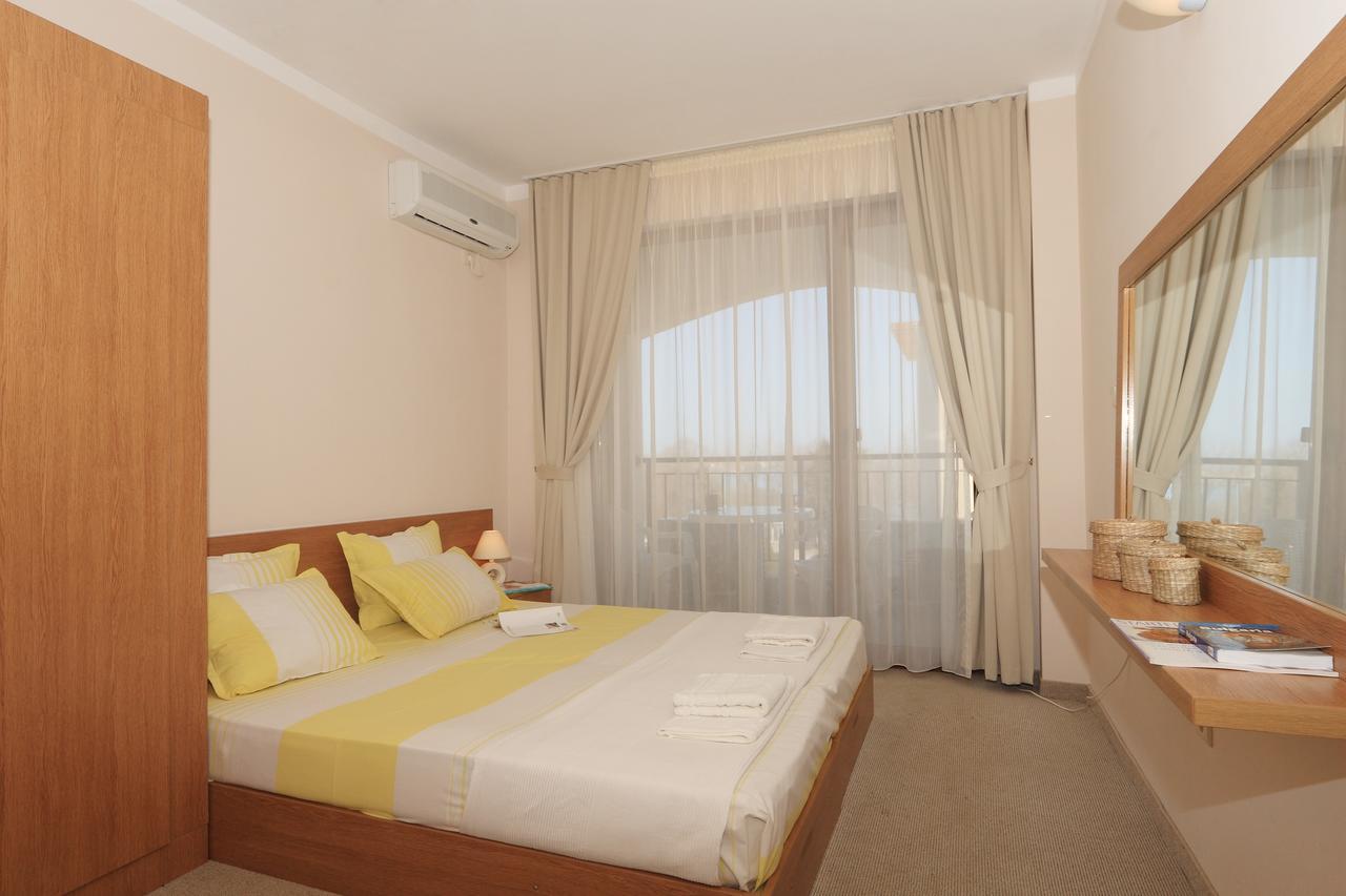 Bay Apartments Sosopol Exterior foto