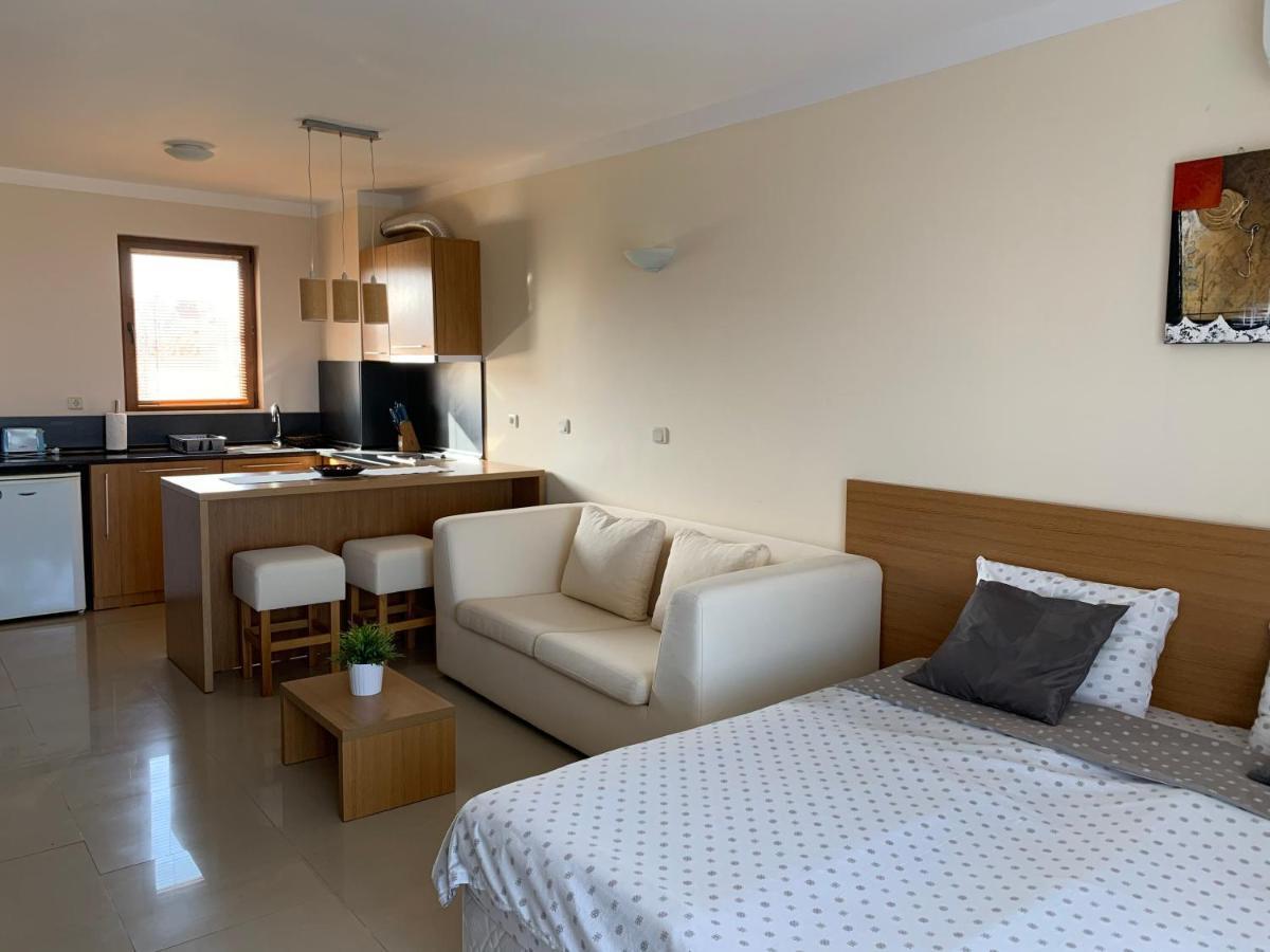 Bay Apartments Sosopol Exterior foto